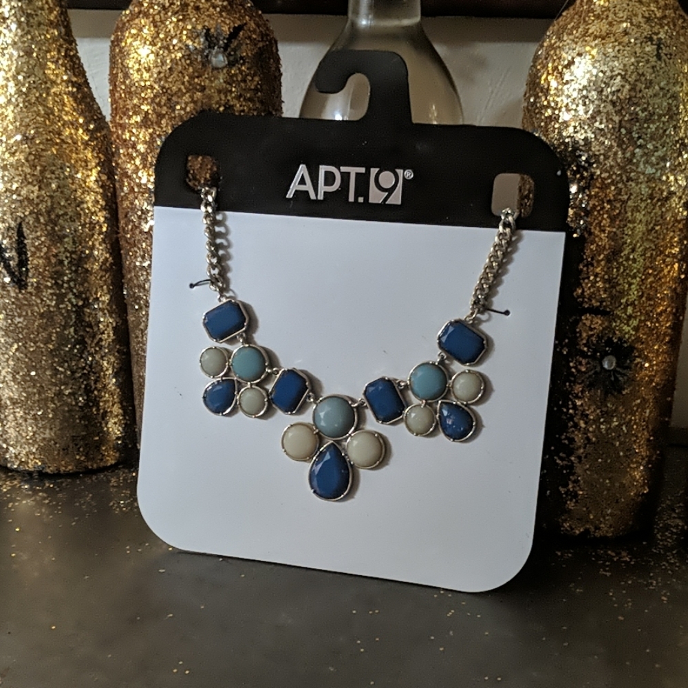 🎉🎉HP🎉🎉Apt 9 chunky choker